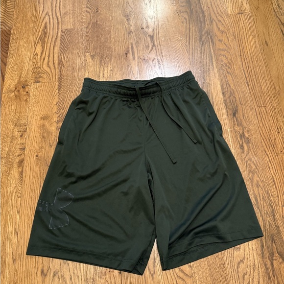 Under Armour Other - Under Armour Men's Black Athletic Shorts